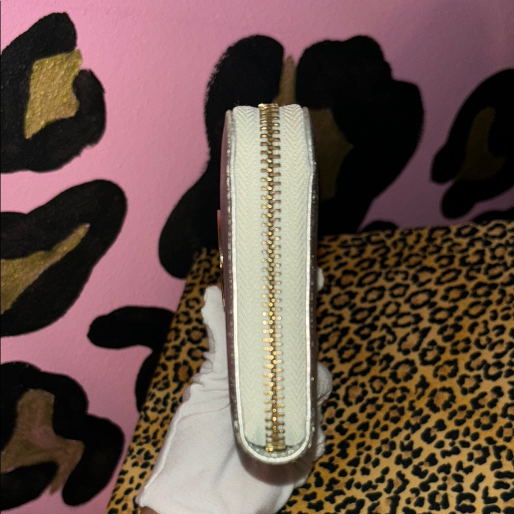 Tory Burch Metallic Silver Wallet - Picture 3 of 11